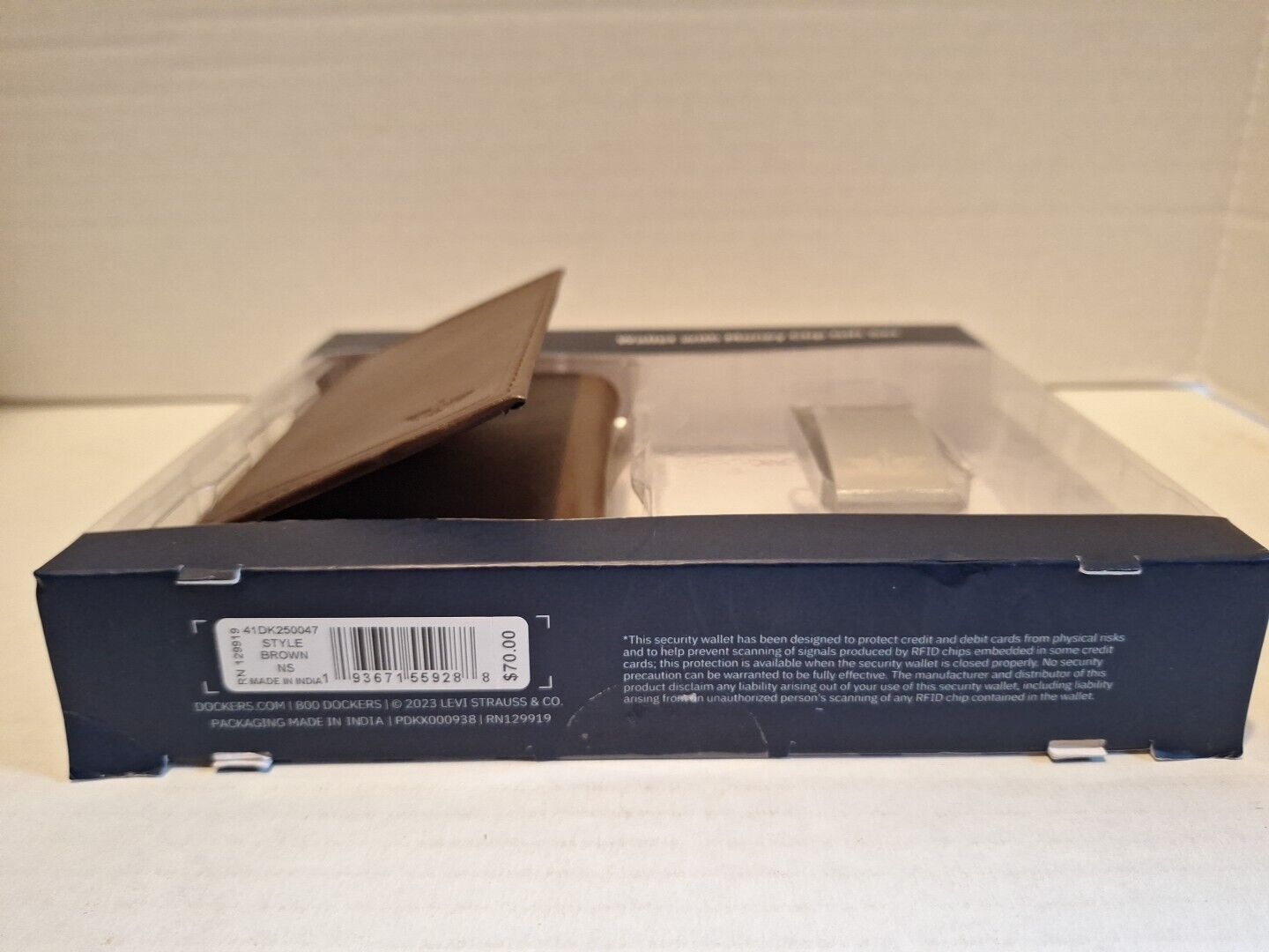 Men's Dockers® RFID-Blocking Bifold Passcase Wallet and Money Clip Gift Set~New!